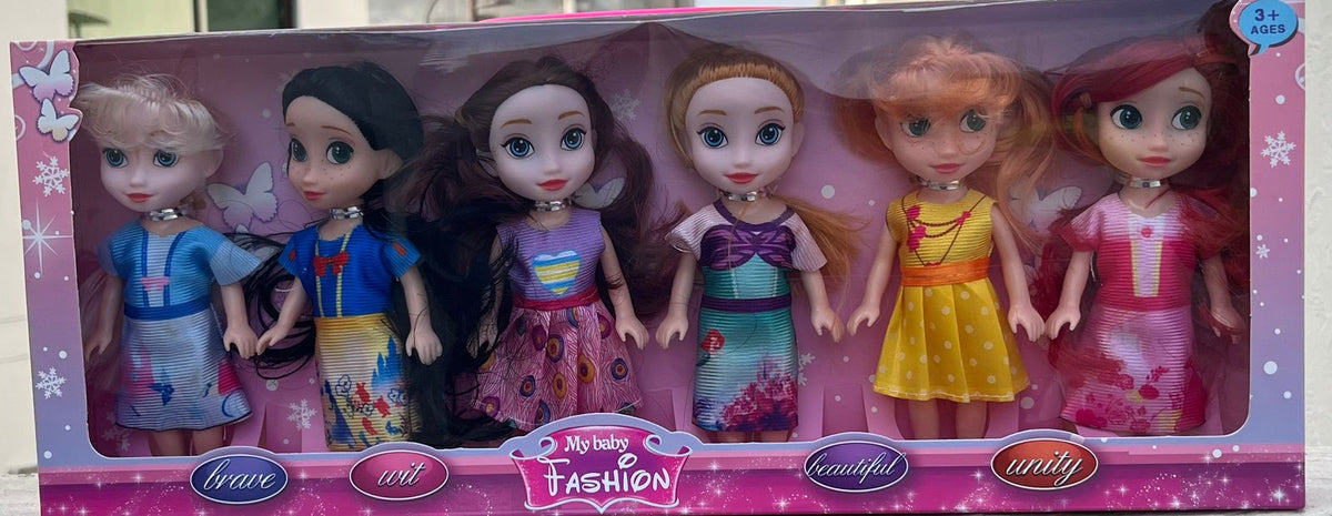 Doll Set Pack of 6.